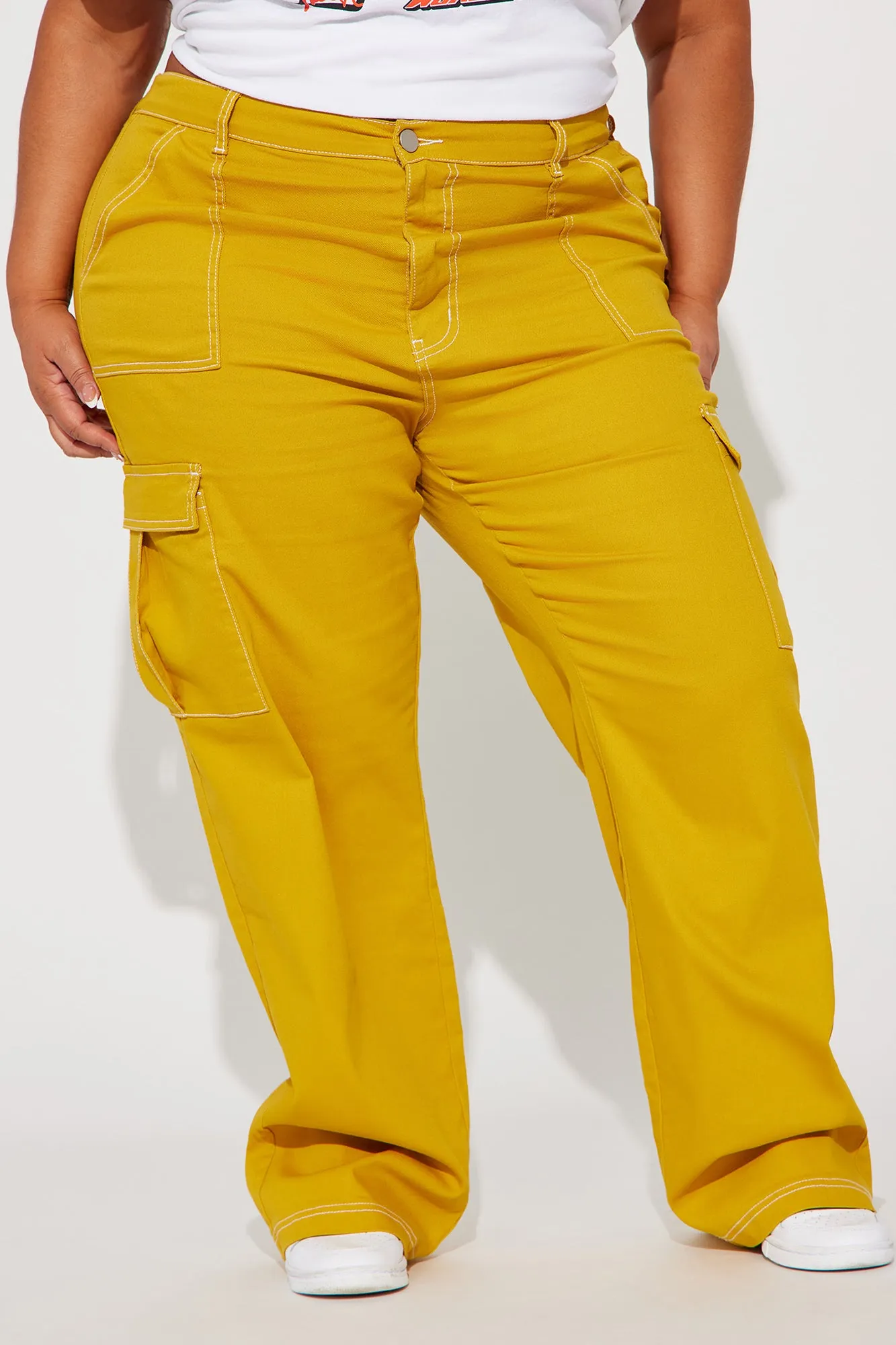 Bad Intentions Cargo Jeans - Mustard