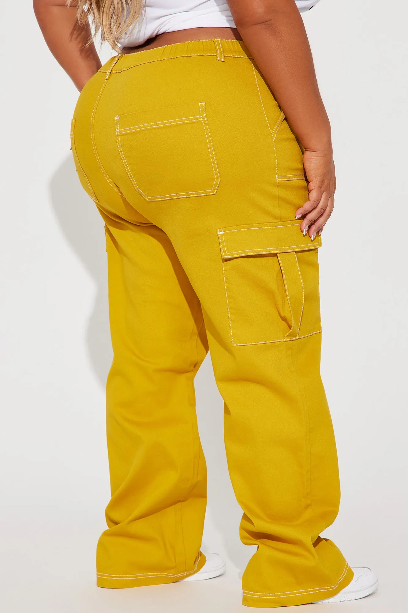 Bad Intentions Cargo Jeans - Mustard