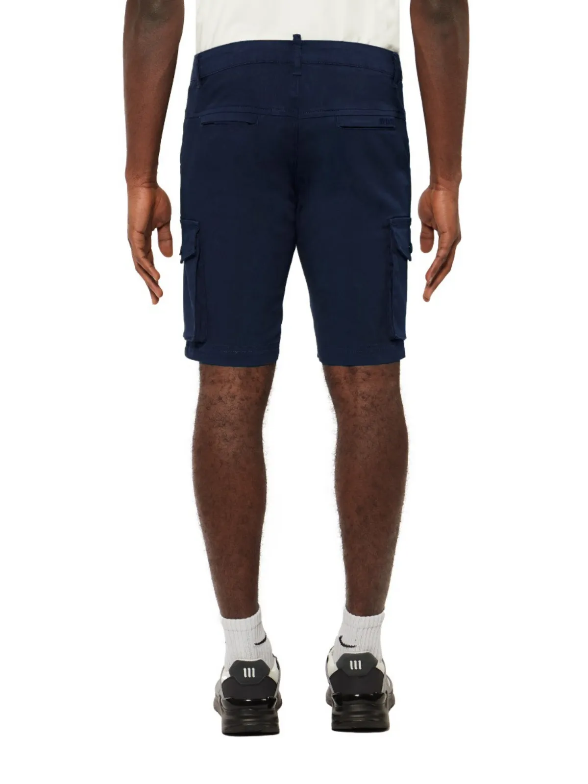 BASIC VARSITY CARGO SHORT | BLACK