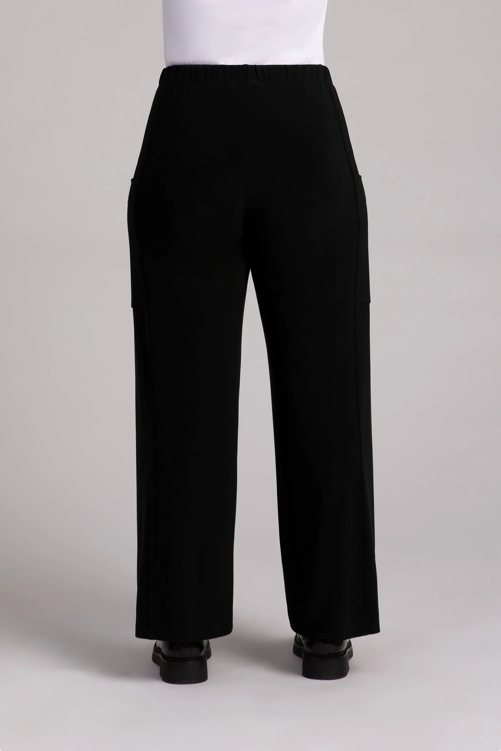 Flounce Relaxed Cargo Pant | Black