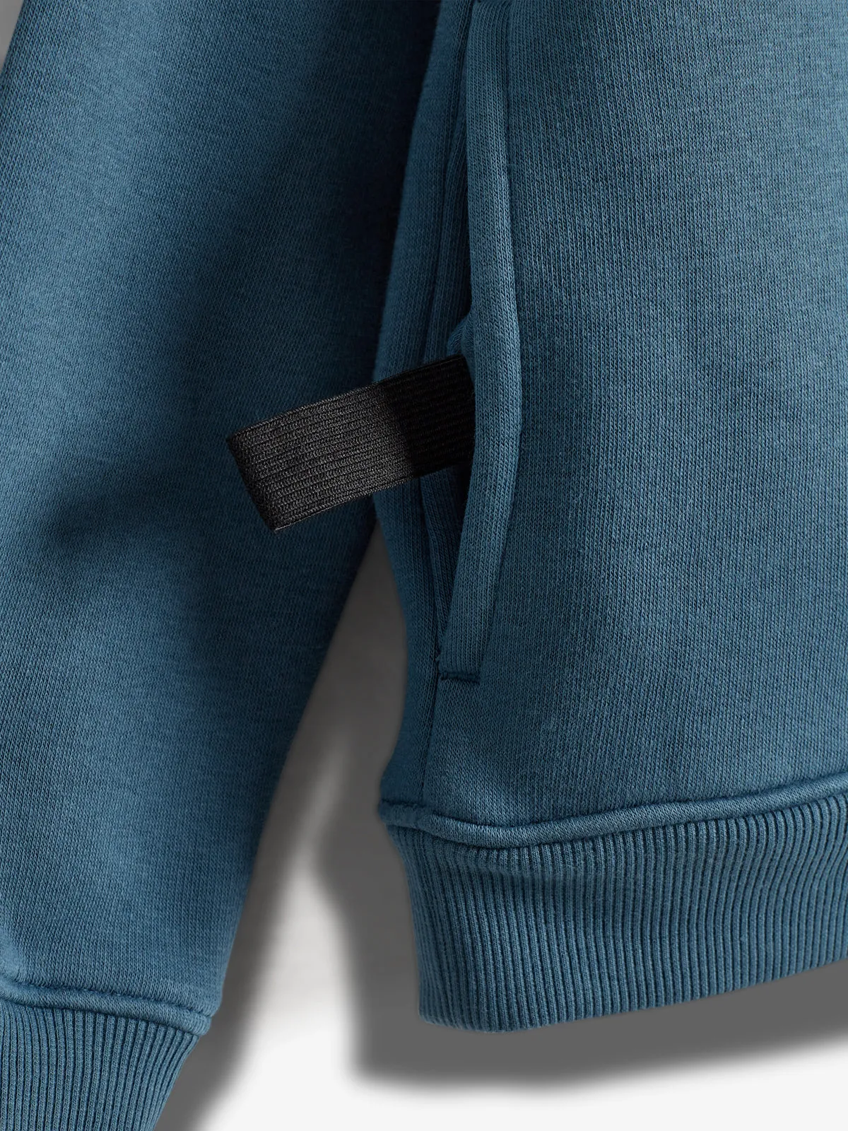 Hoodie w. Side Pocket - Tween - Stormy Blue