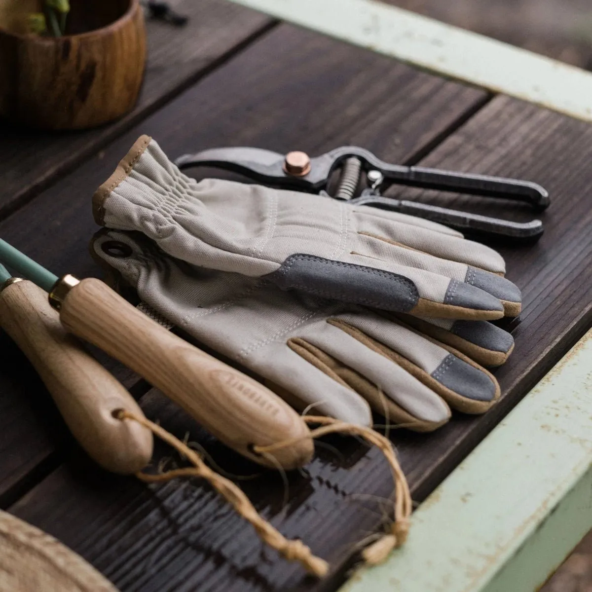 Leepa Gardening & Weeding Glove