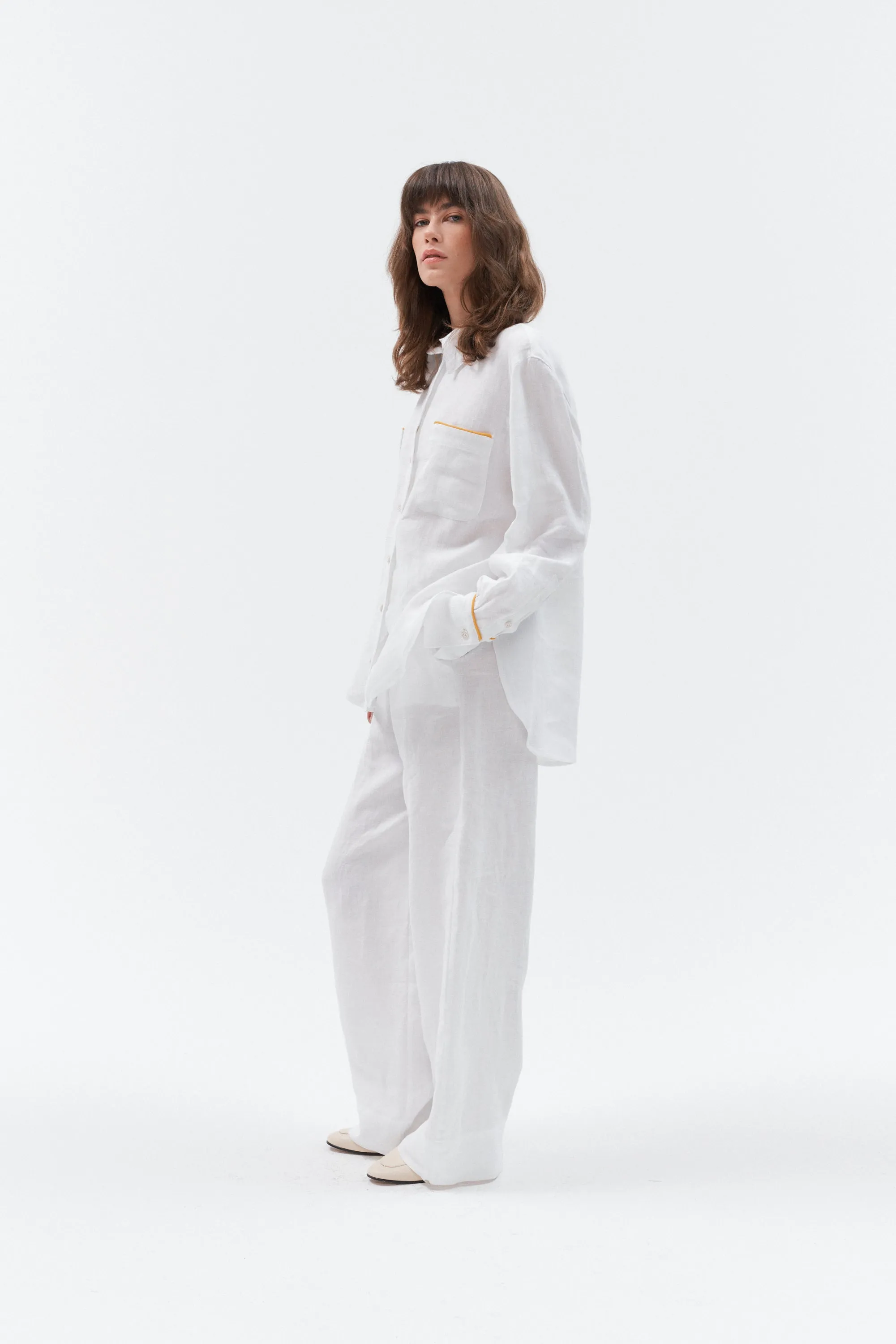 Linen shirt with golden stripe “Brillante" (White)