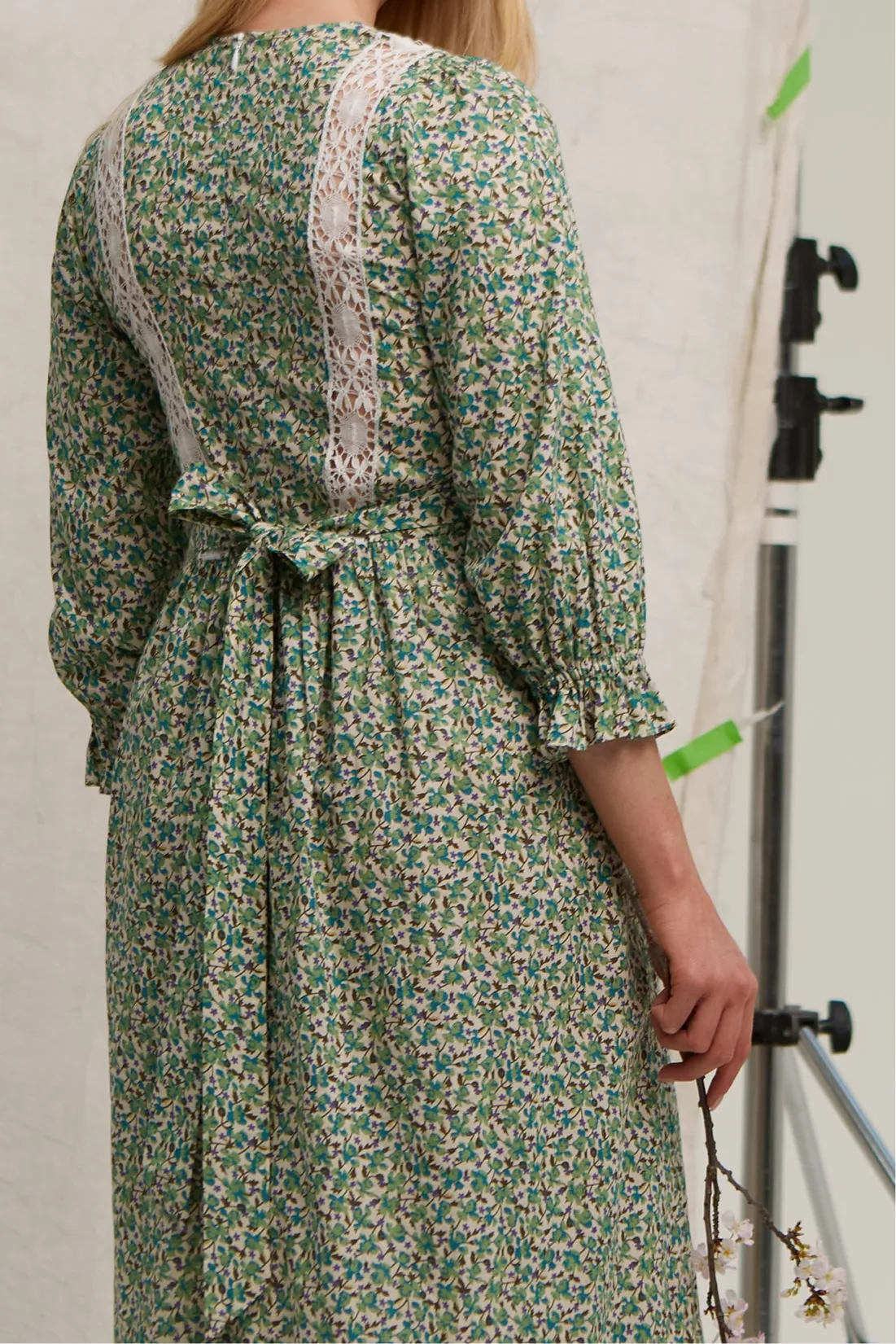 London Fields Dress in Leafy Floral