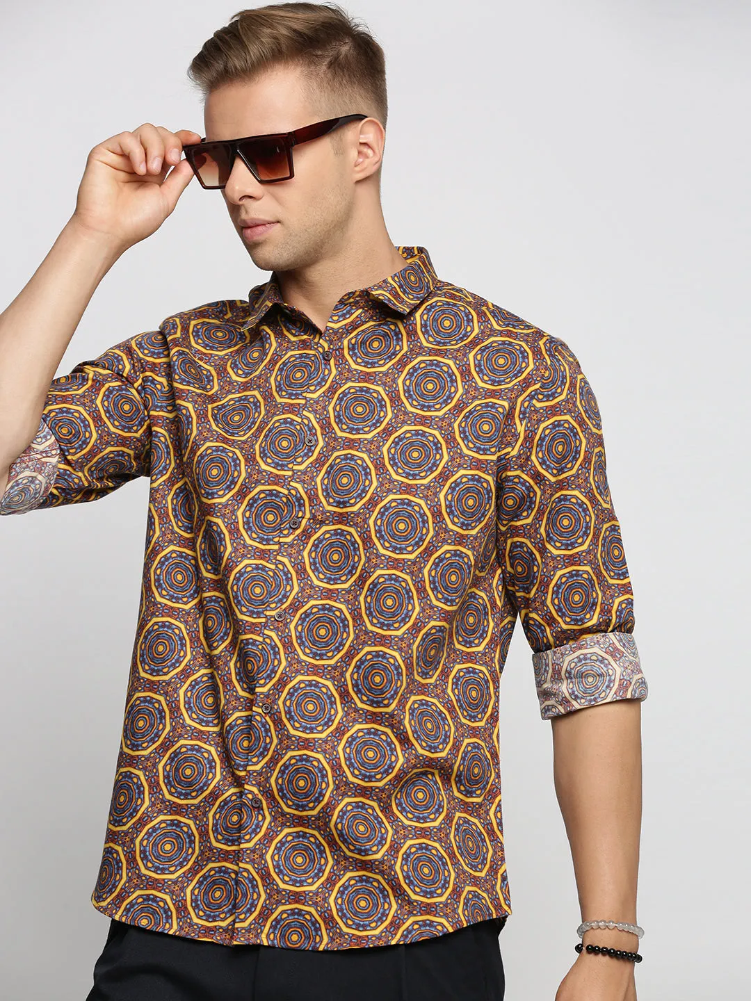 Men Brown Spread Collar Geometric Shirt