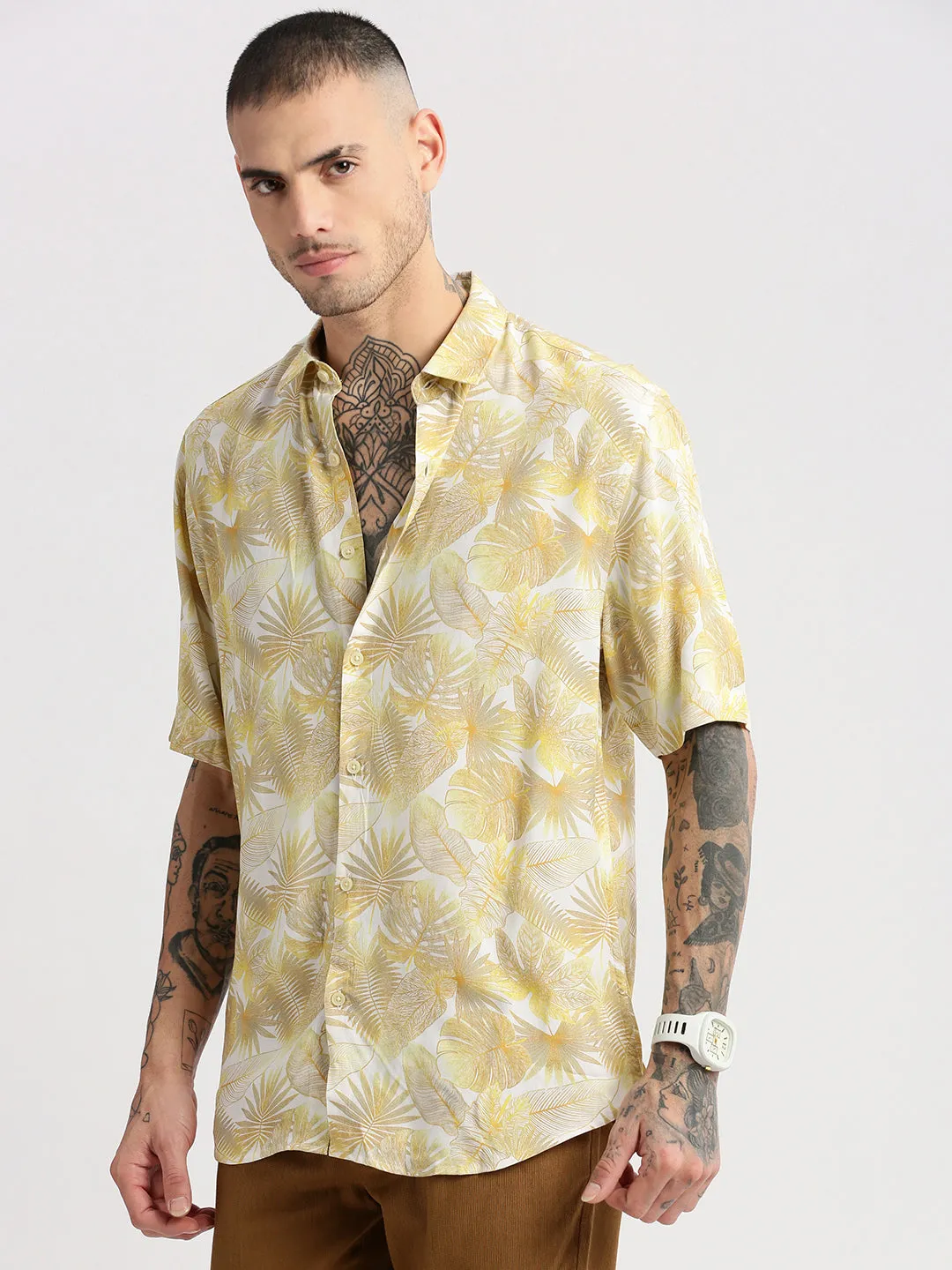 Men Spread Collar Floral Yellow Casual Shirt