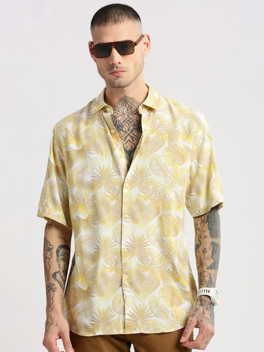 Men Spread Collar Floral Yellow Casual Shirt