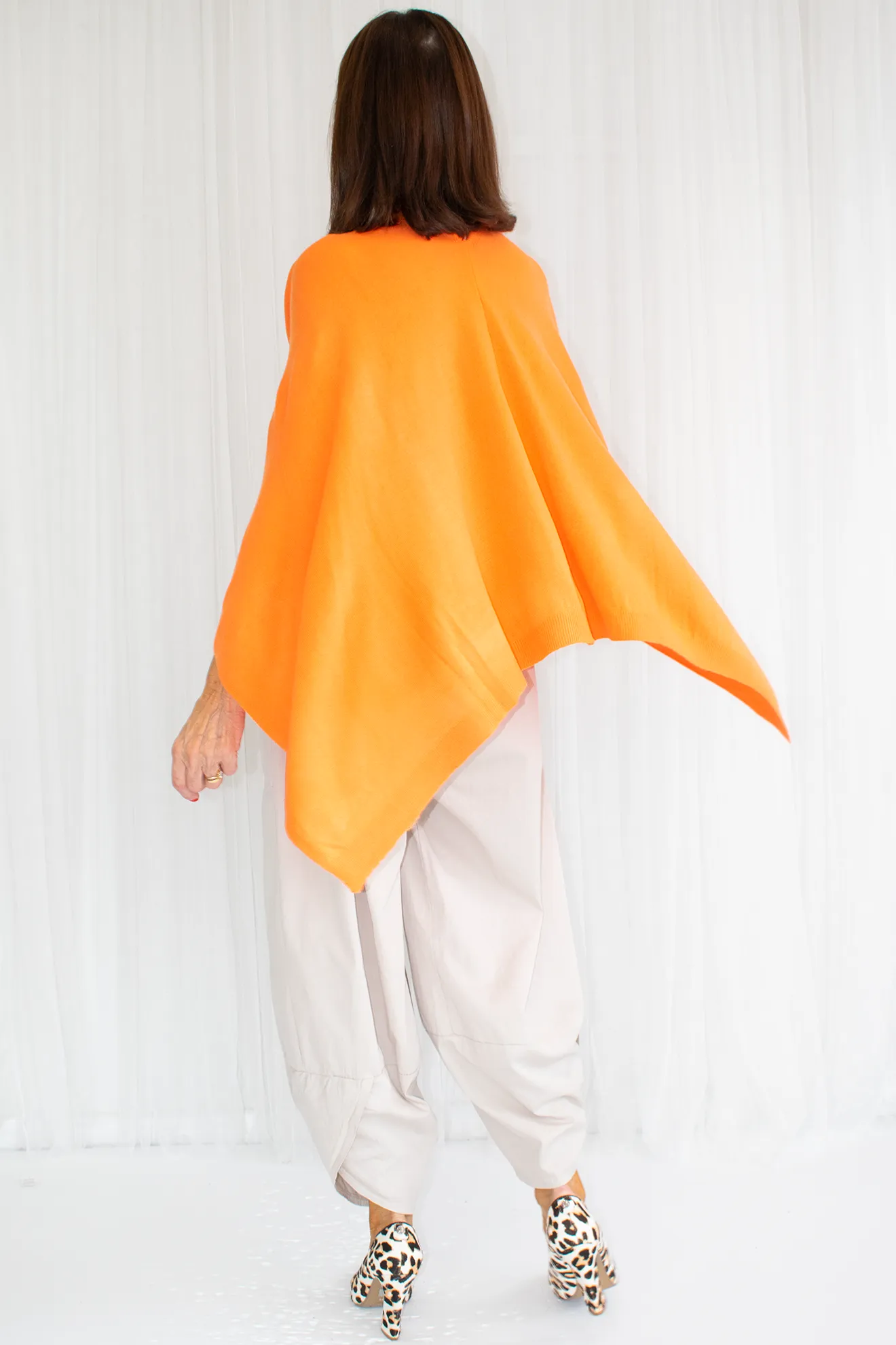 Mollie-Ann Poncho Style Fine Knit in Satsuma