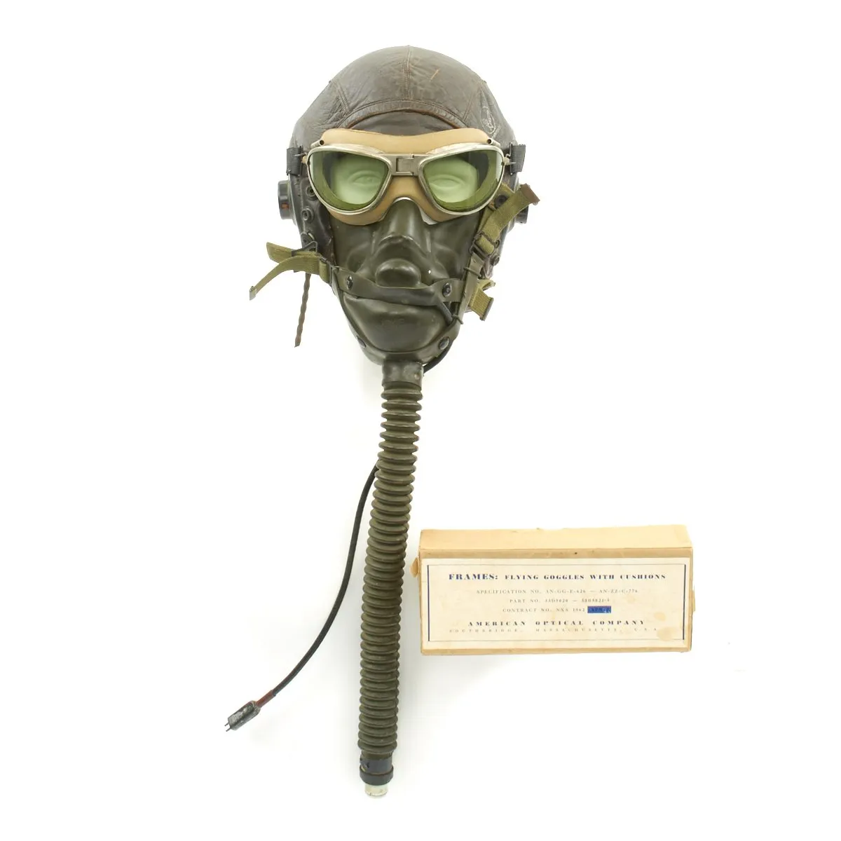 Original U.S. WWII Army Air Force Aviator Flight Helmet Set - AN6530 Green Goggles, A-14 Mask, A-11 Helmet