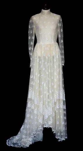 Vintage 1970s Edwardian Style Cream Lace Wedding Dress