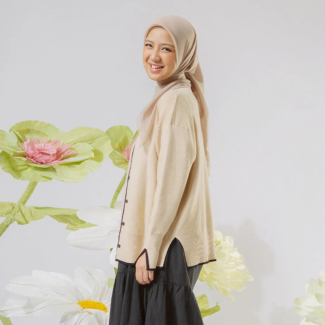 Zahira Knit in Cream (Lozy x Nashwa)